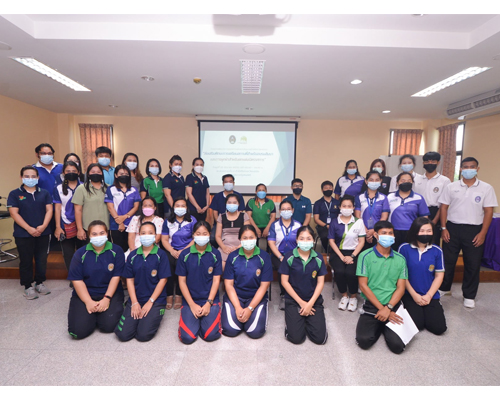 โครงการพัฒนาความรู้บุคลากรเพื่อสนับสนุนงานด้านศิลปะวัฒนธรรม “ส่งเสริมทักษะการเตรียมสถานที่สำหรับอบรมสัมมนาและการผูกผ้าสำหรับตกแต่งนิทรรศการ” เพื่อส่งเสริมให้บุคลากรม
