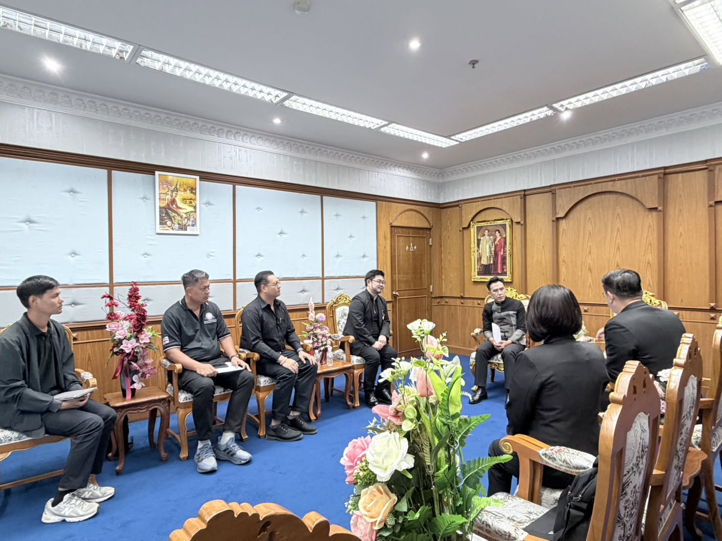 ประสานความร่วมมือกับหน่วยงานสำคัญ เพื่อจัดโครงการ “ลพบุรีเมืองอันเป็นที่ประชุมพระบรมธาตุ พระเจ้าตากสินมหาราช ธรรมราชา”